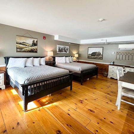 The Black Walnut Inn Amherst Bagian luar foto