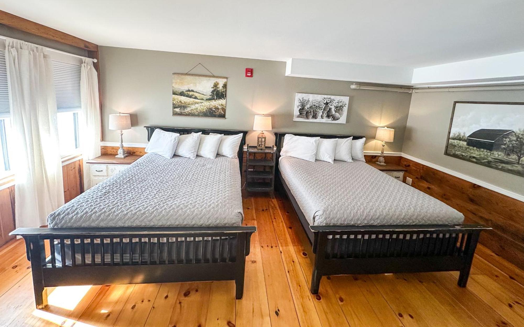 The Black Walnut Inn Amherst Bagian luar foto